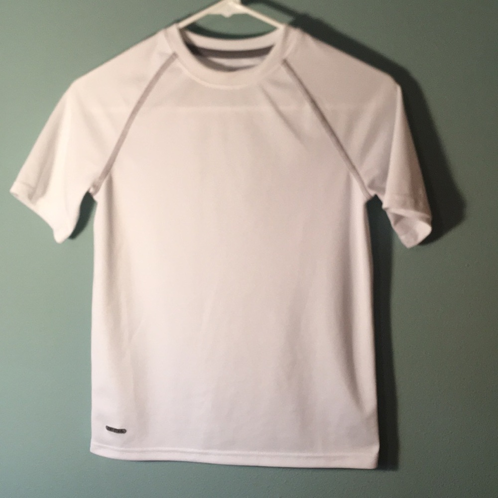 Boys white starter T-shirt size L (10/12) NWOT!
